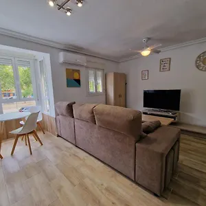 Precioso Centro Zona Nervión. Apartamento